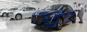 Debido a la demanda, Peugeot aumenta la producción del 208