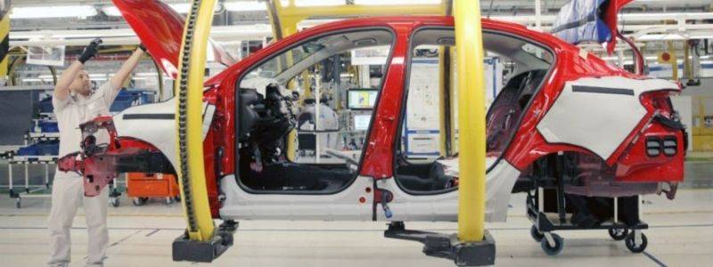 Se espera que la industria automotriz nacional crezca un 37% en 2025